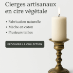 Cierge artisanal en cire végétale sur chandelier en laiton avec texte promotionnel
