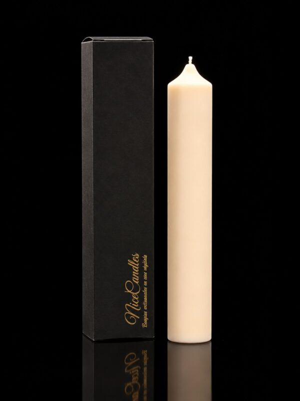 Bougie - cierge artisanale Ø40 × 250 mm en cire végétale Bougie artisanale Ø40 × 250 mm en cire végétale avec emballage noir NiceCandles